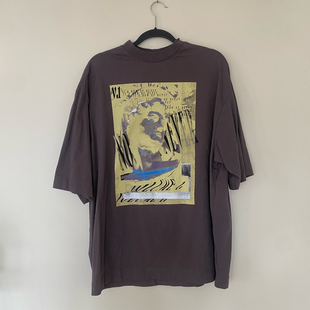 COPY - COPY - Illusion oversized tshirt